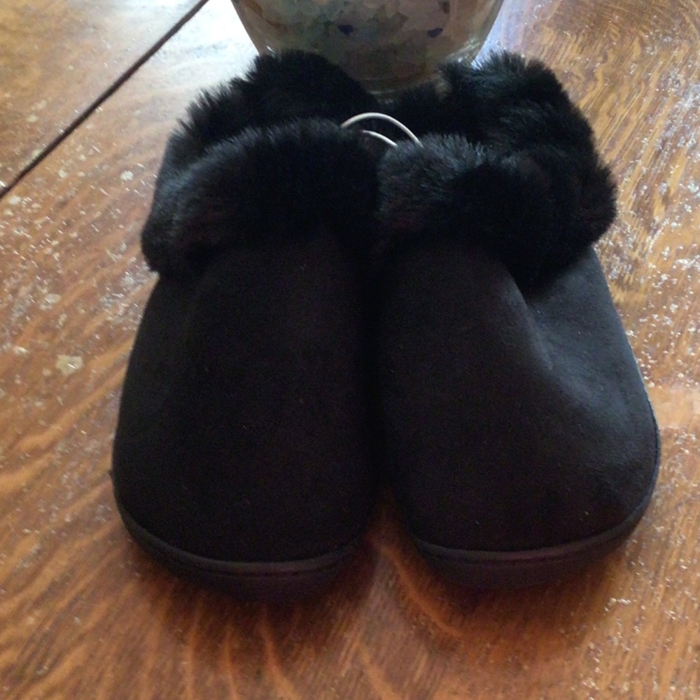 Womens Black Nordstrom Rack Faux Fur Trim Slipper Anti Skid sz small NWT